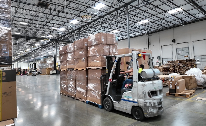 為什么頭部跨境賣家都在用海外倉？4 個不可替代的優(yōu)勢