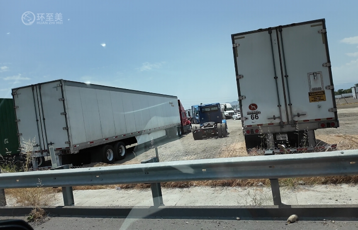 拼車（LTL）還是包車（FTL）？哪個更適合你的預(yù)算和時效？